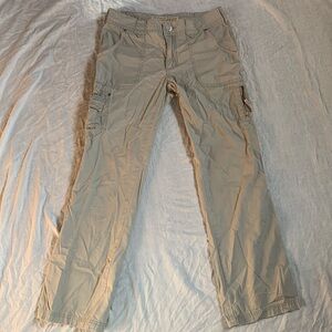 Cabelas Casuals Cargo Pants Size 6, (32")
